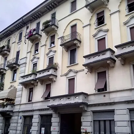 Vercelli Apartment Apartment *